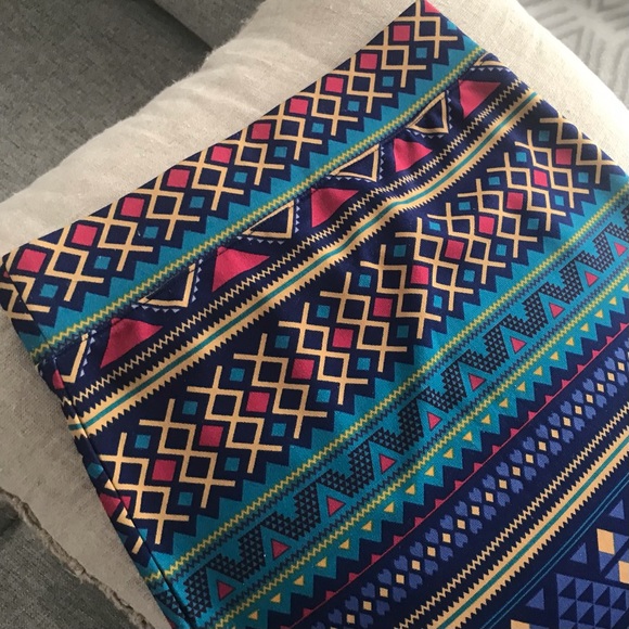 Aztec printed pencil skirt - Picture 2 of 4